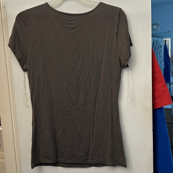 NWT INC shiny trim blouse/top - Picture 3 of 4